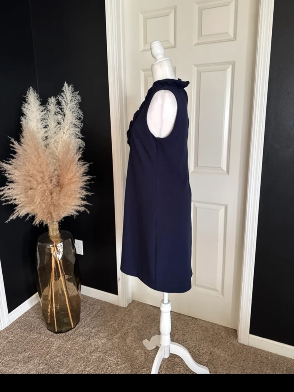 Lilly Pulitzer Tisbury Knit V-Neck Ruffle Detail Sheath Dress Navy Size Medium - Picture 10 of 12